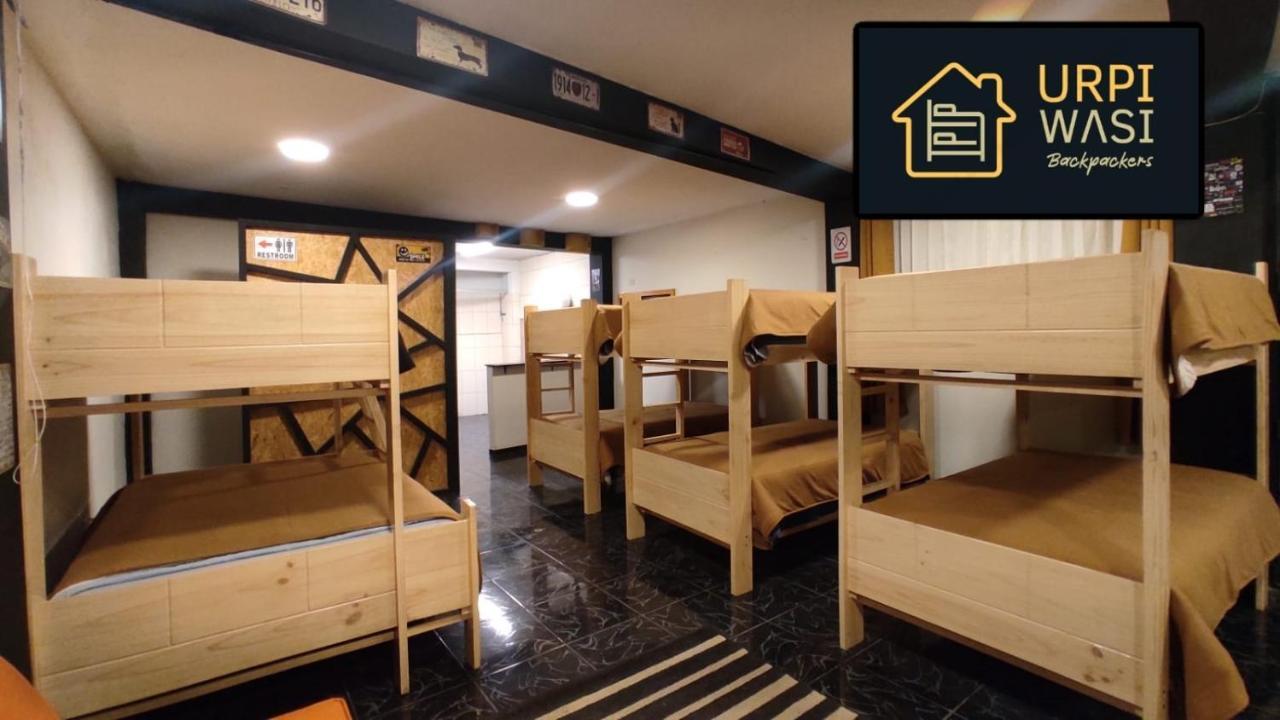 לינה וארוחת בוקר פונו Urpi Wasi Backpackers מראה חיצוני תמונה