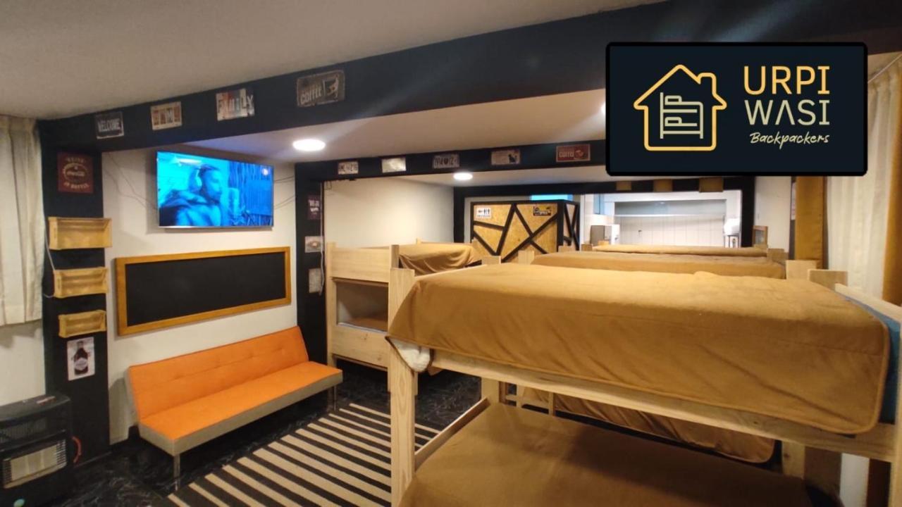 לינה וארוחת בוקר פונו Urpi Wasi Backpackers מראה חיצוני תמונה