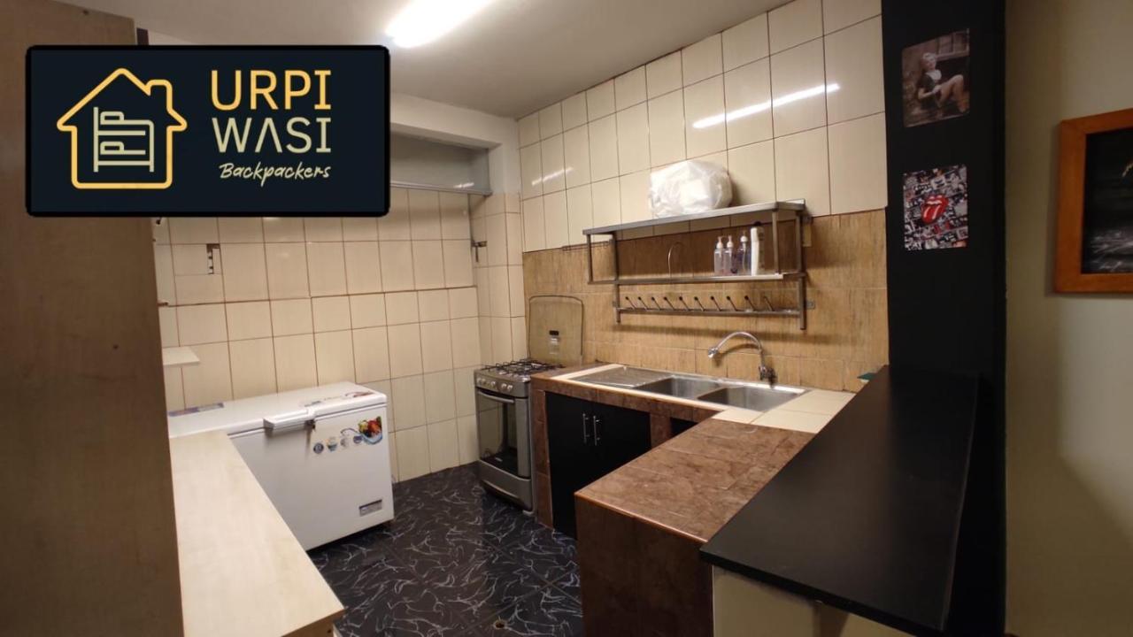 לינה וארוחת בוקר פונו Urpi Wasi Backpackers מראה חיצוני תמונה